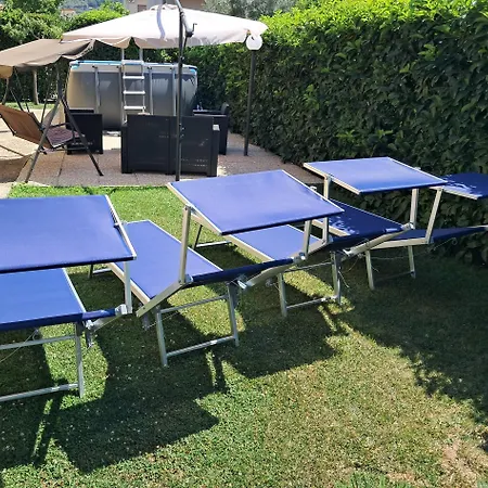 Camera Con Piscina Privata In Uso Esclusivo A Villa Rosa * Sant'Antonio Abate